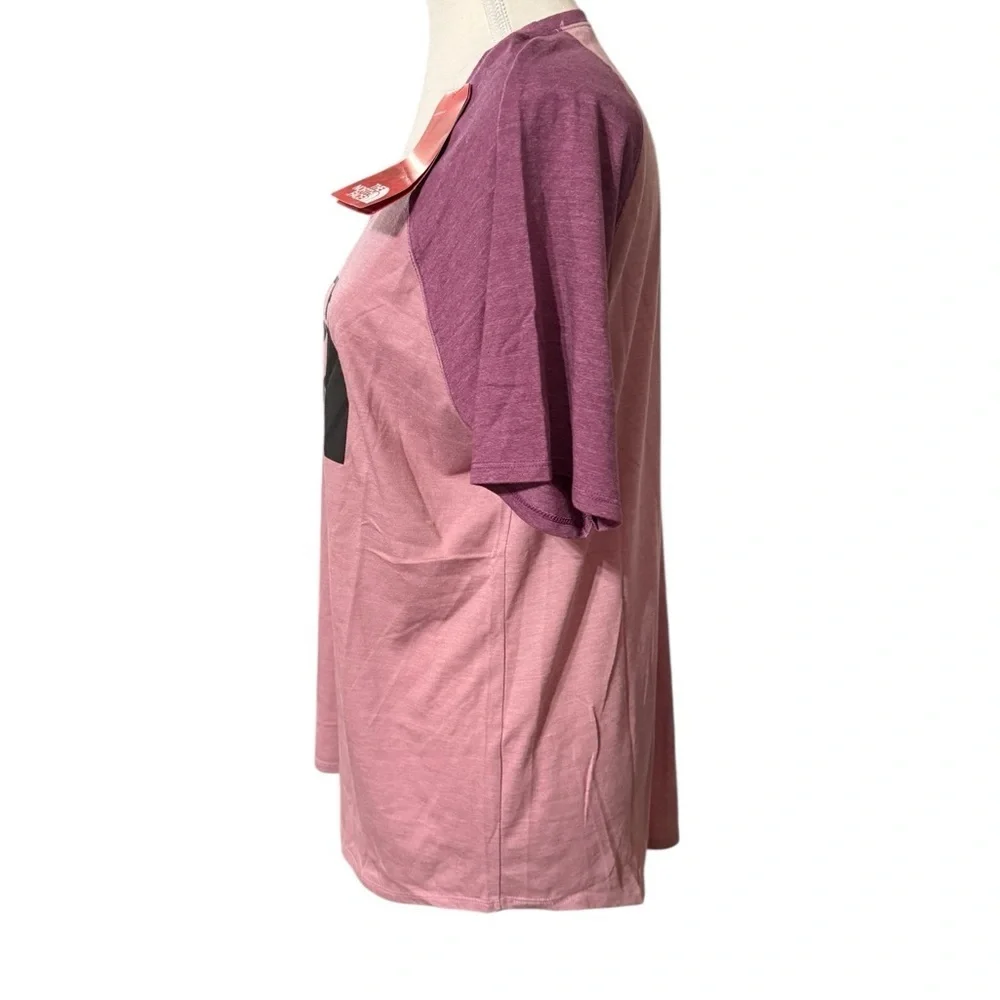 THE NORTH FACE
Women’s Short Sleeve T-Shirt · Size Large - Picture 2 of 6